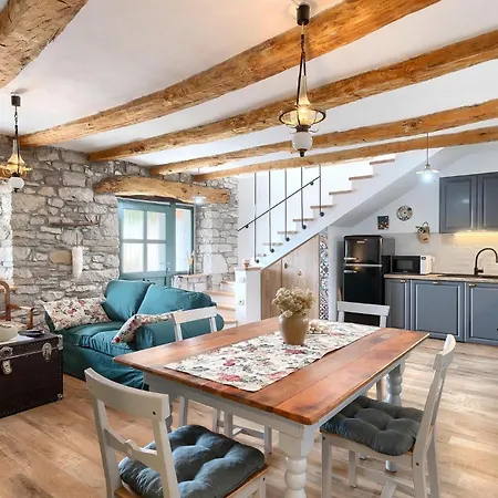 Holiday home Klara Buzet Sovinjak